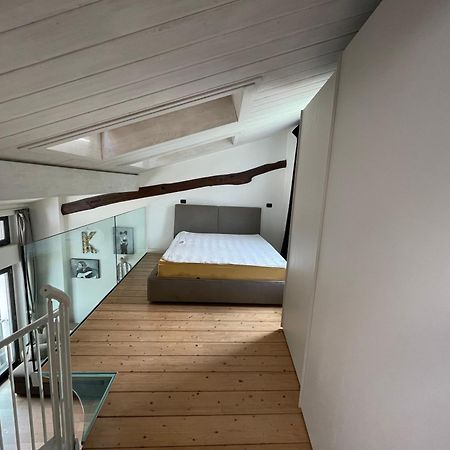 Appartamento Casa P Malgrate Esterno foto