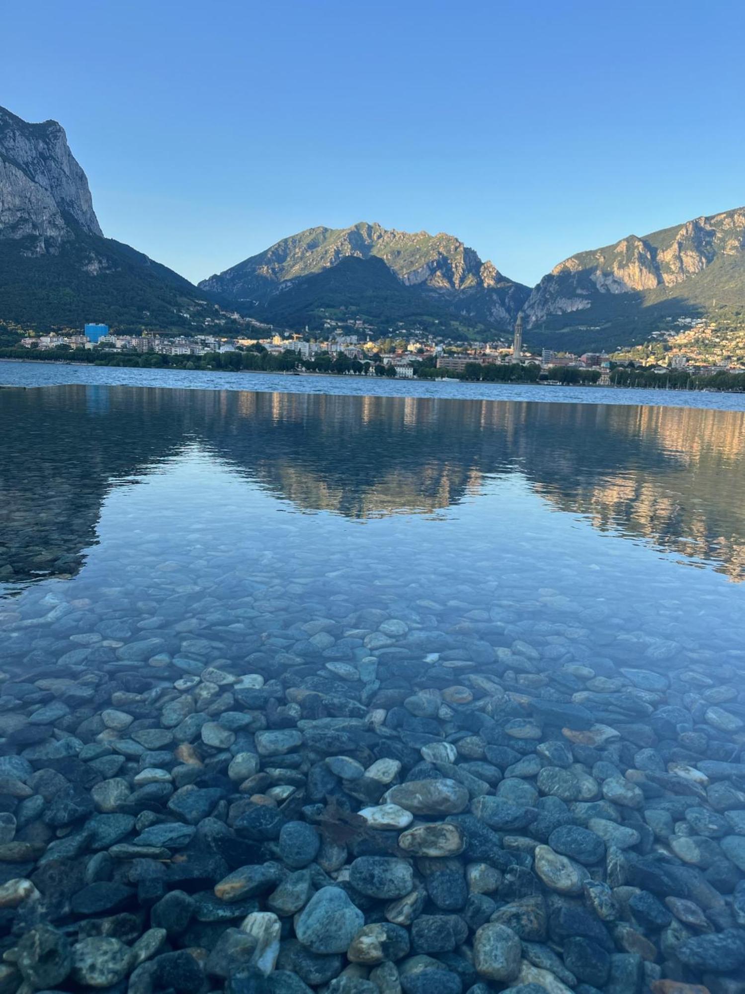 Appartamento Casa P Malgrate Esterno foto