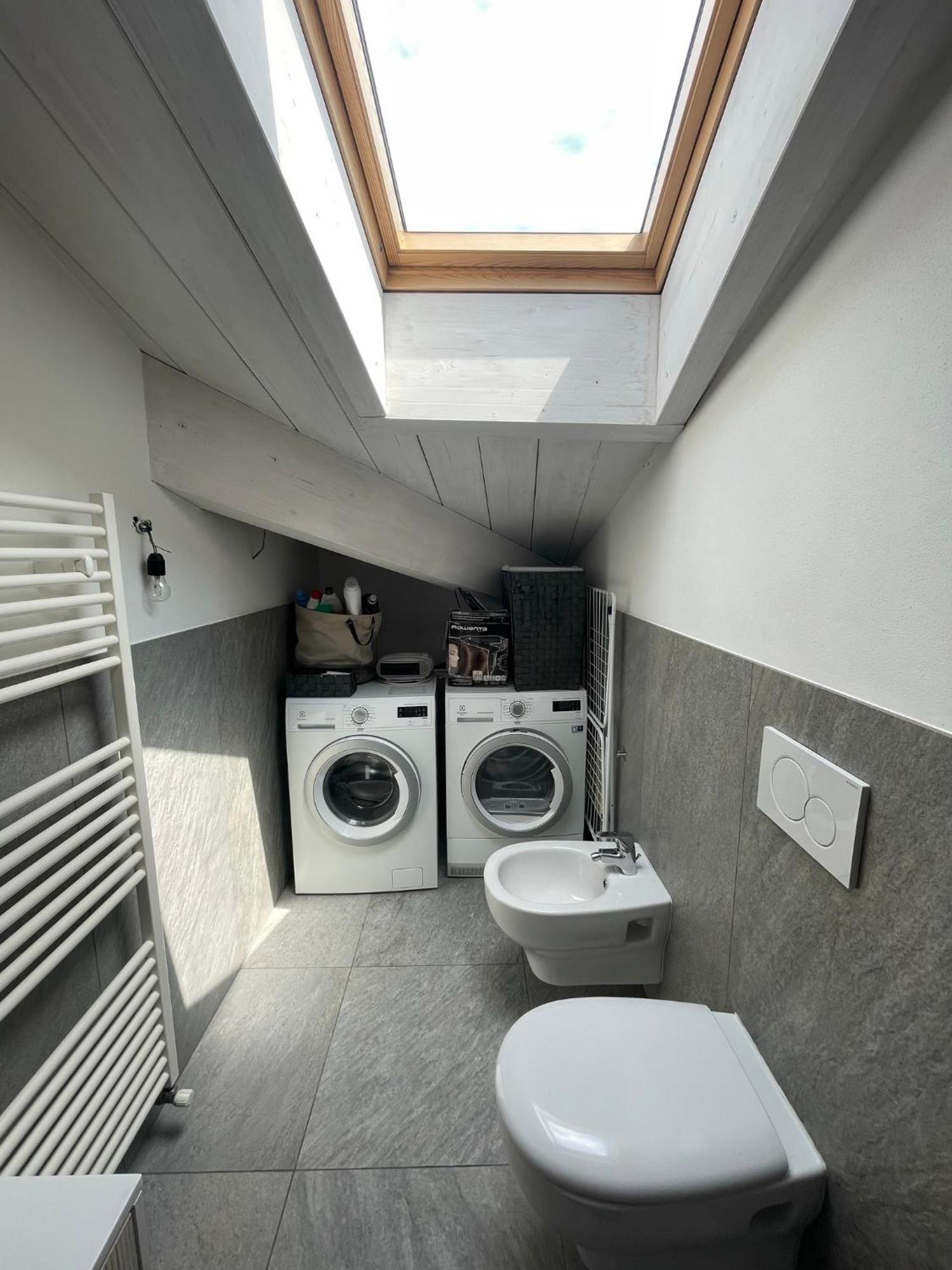 Appartamento Casa P Malgrate Esterno foto